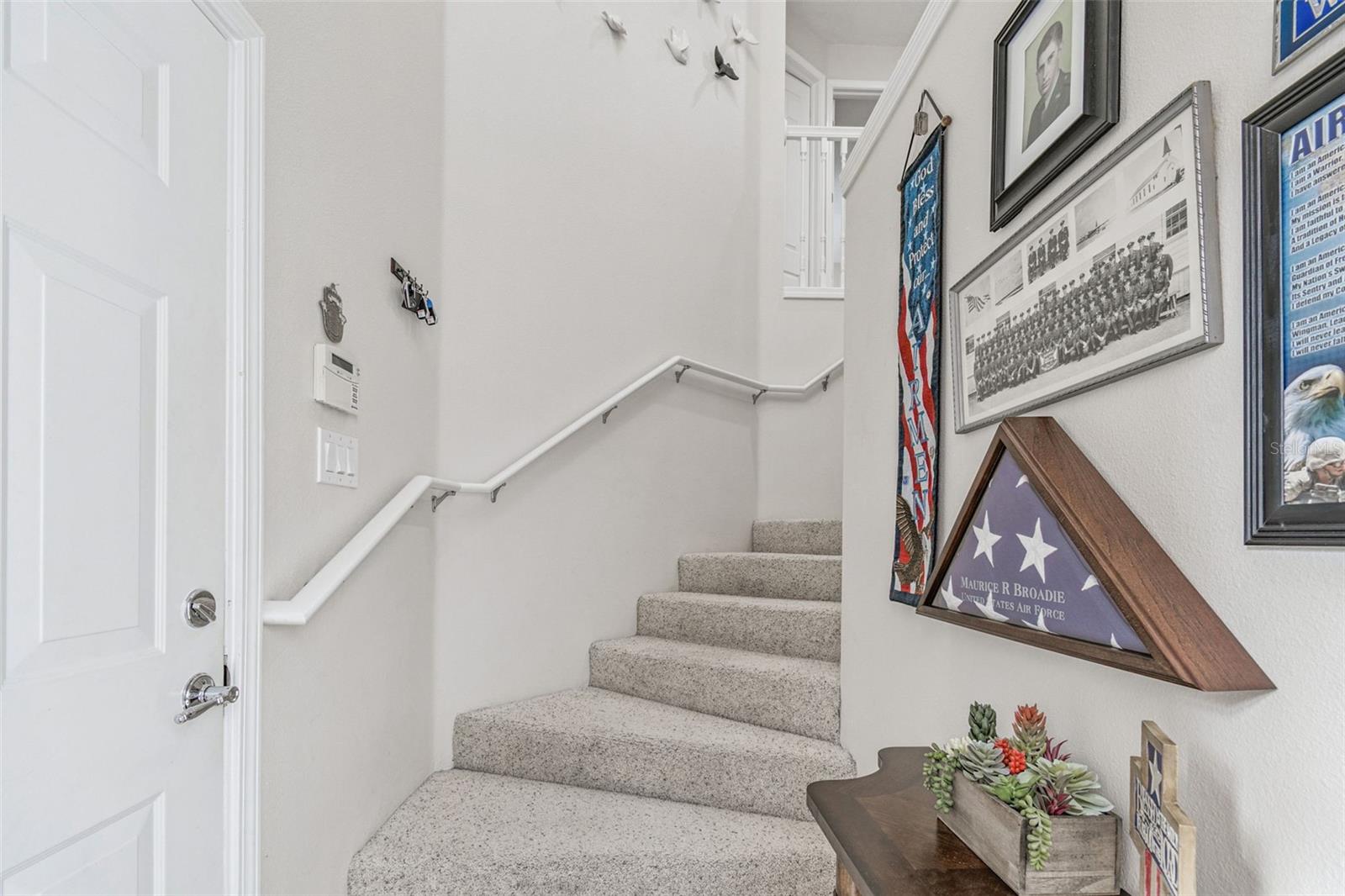 Image 46 of 89 For 841 Lantern Way  202