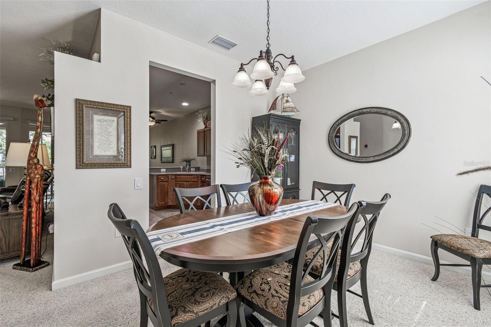 Image 50 of 89 For 841 Lantern Way  202