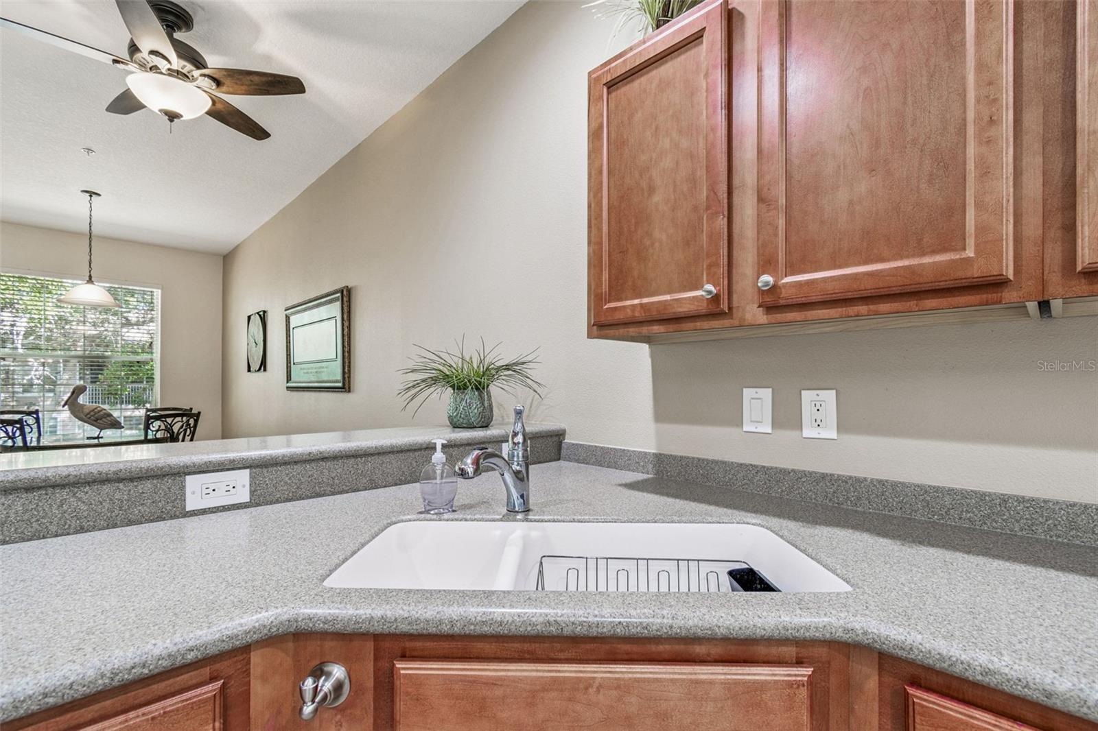 Image 69 of 89 For 841 Lantern Way  202