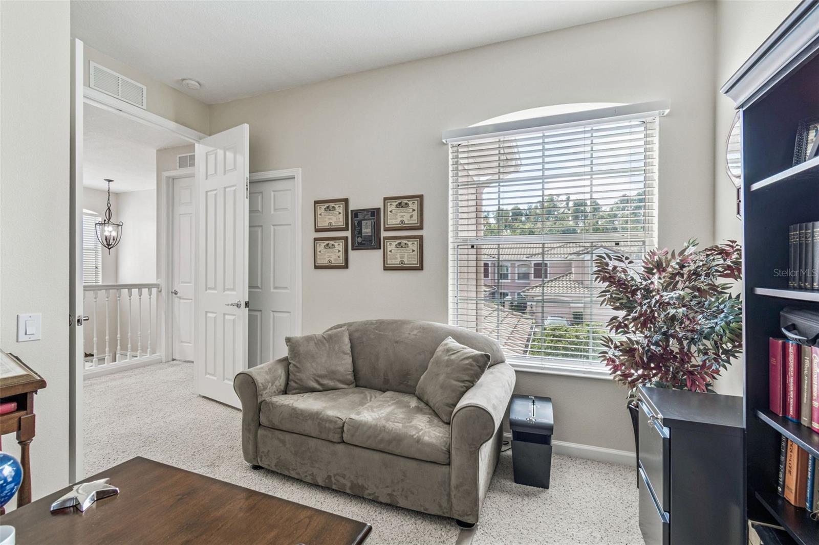 Image 9 of 89 For 841 Lantern Way  202