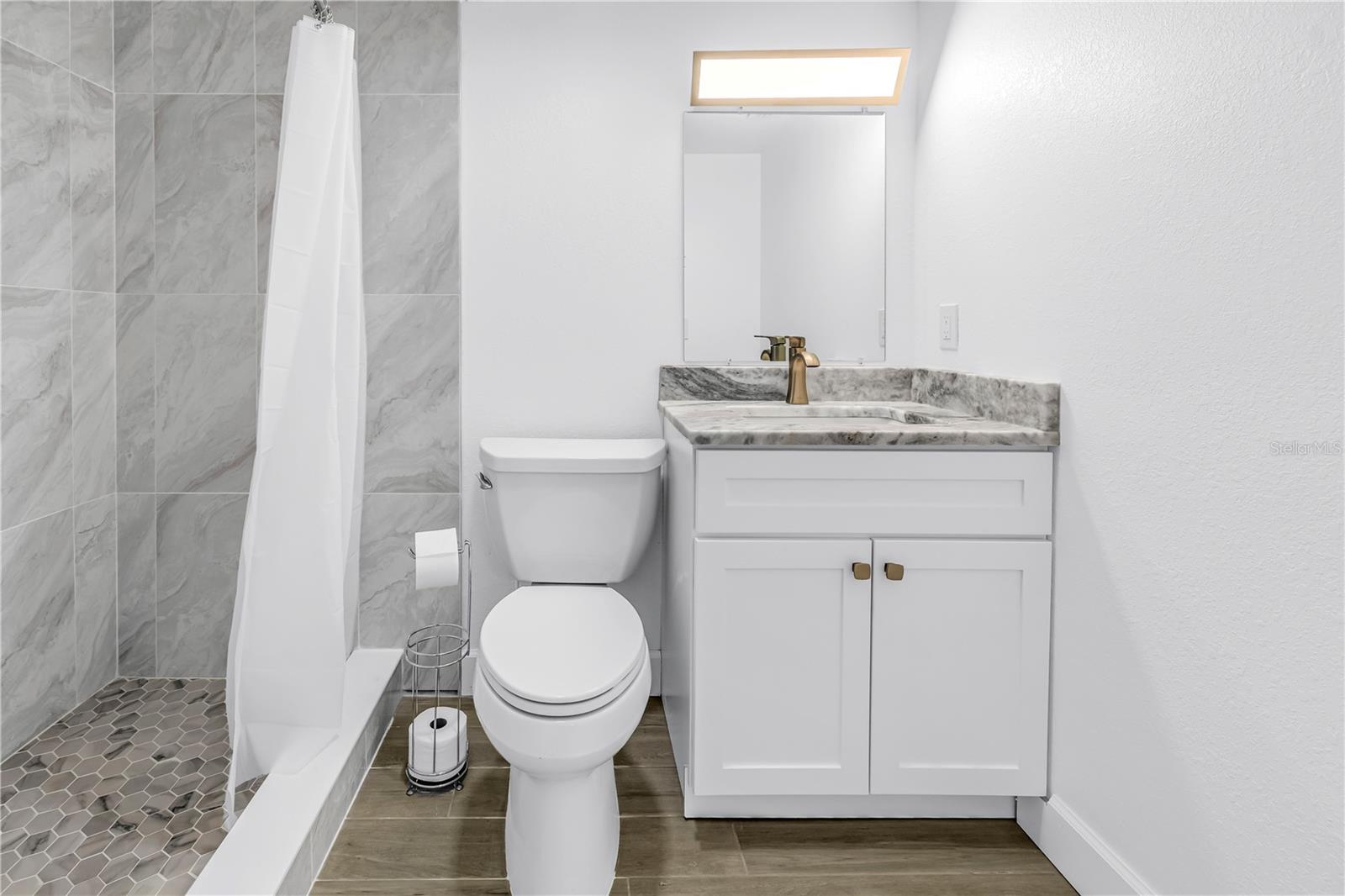 Image 16 of 30 For 8630 Blind Pass Road 12