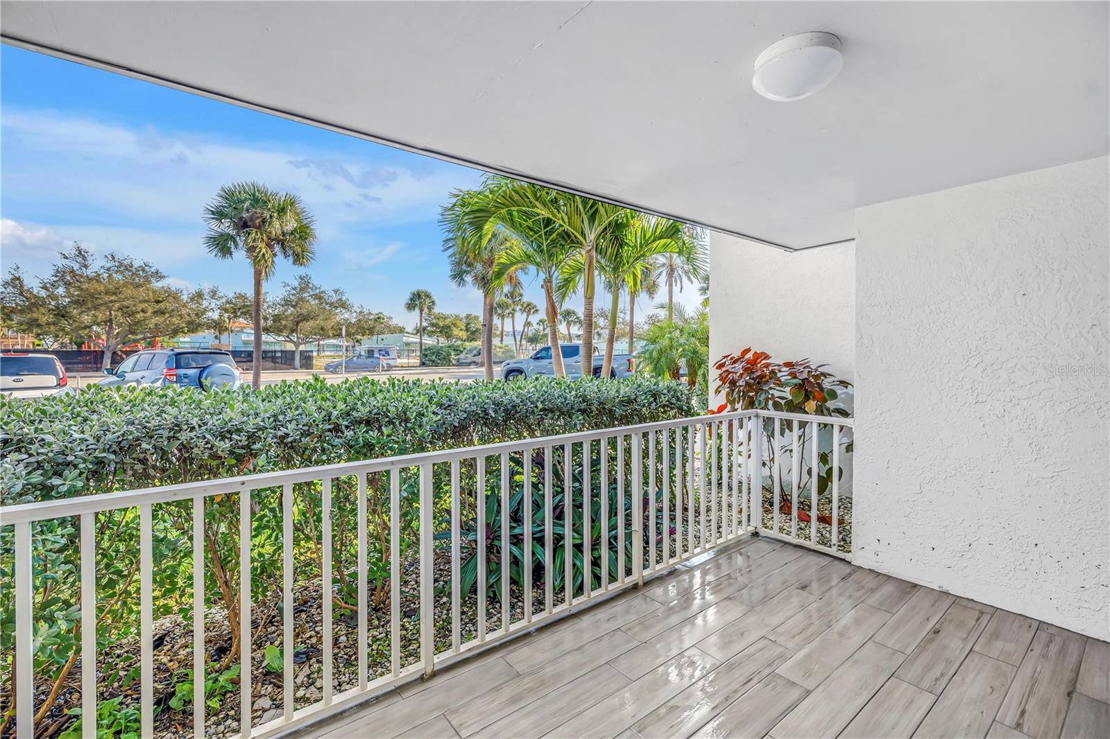 Image 21 of 30 For 8630 Blind Pass Road 12