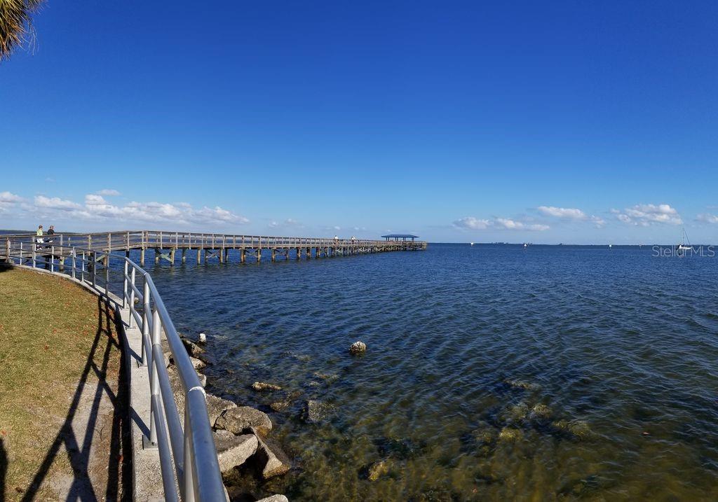 Image 35 of 54 For 915 Woodbridge Court