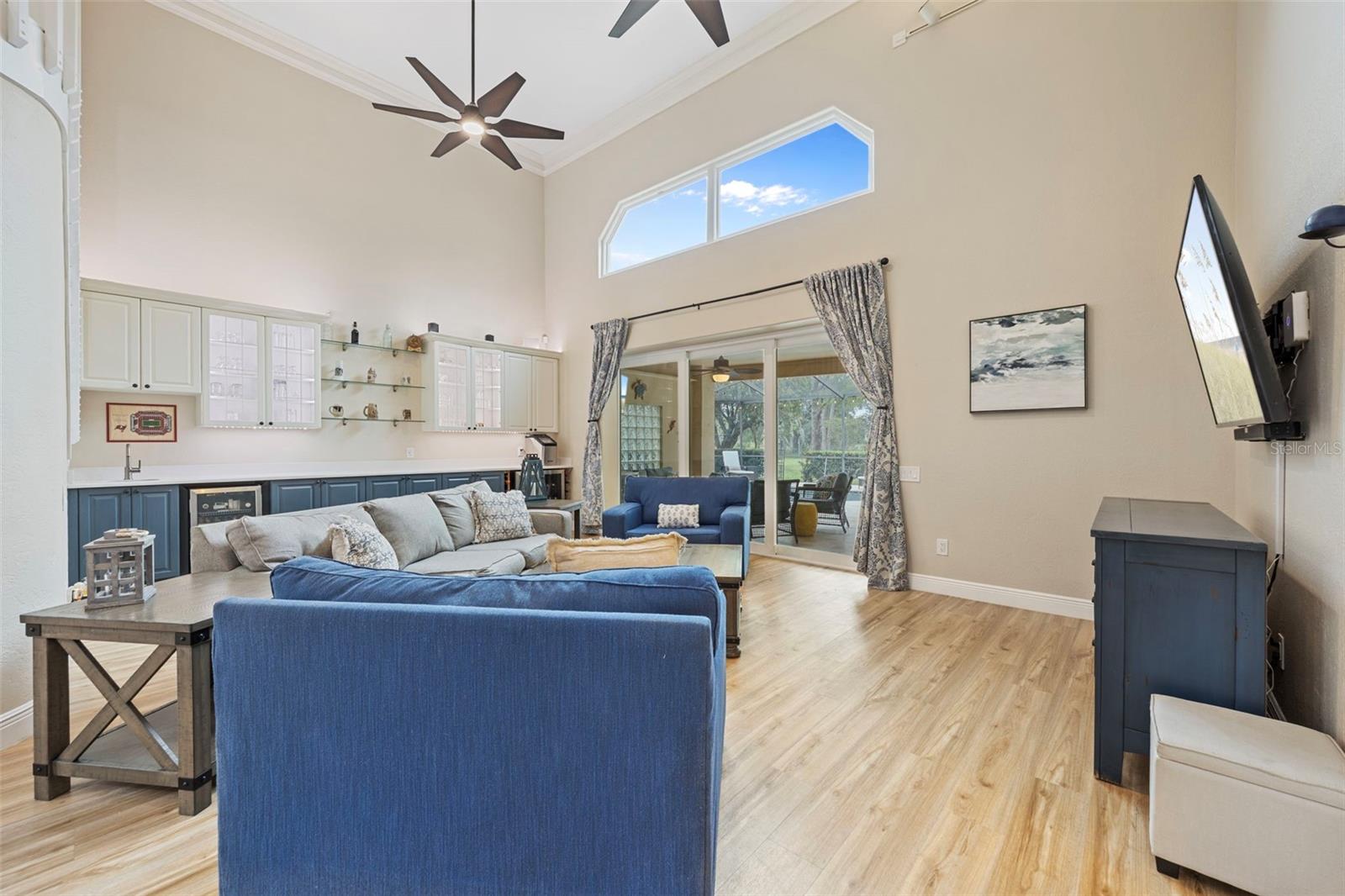 Image 23 of 59 For 9338 Fairway Lakes Court