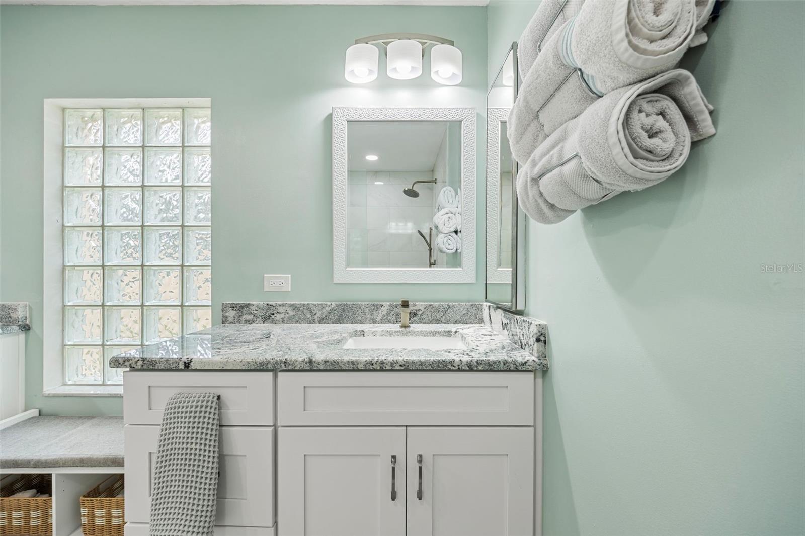 Image 28 of 59 For 9338 Fairway Lakes Court