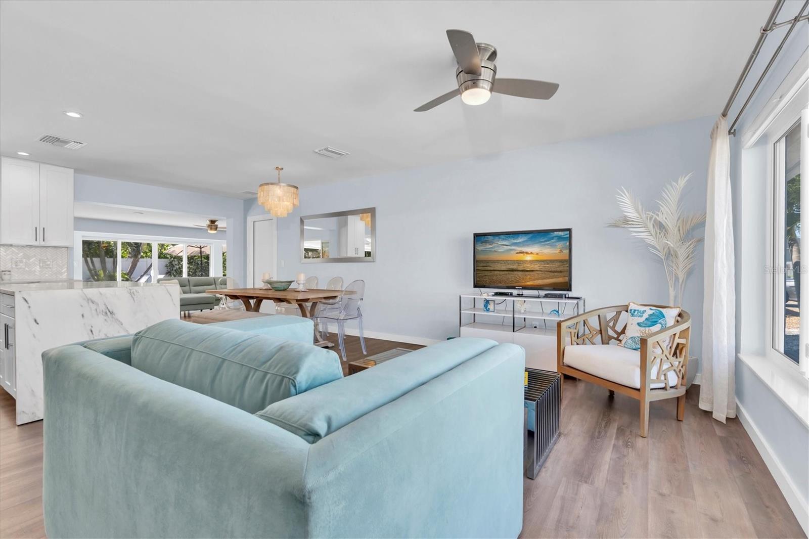 Image 8 of 45 For 104 24th Street