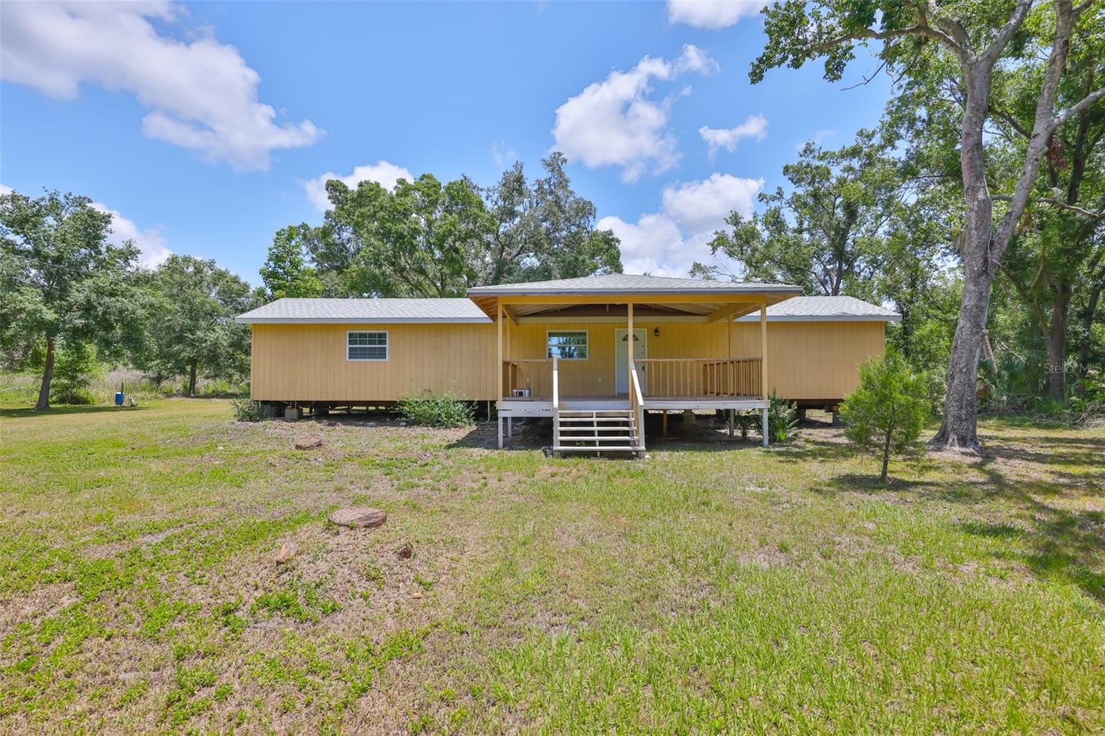 Image 2 of 38 For 2112 33rd Street Se