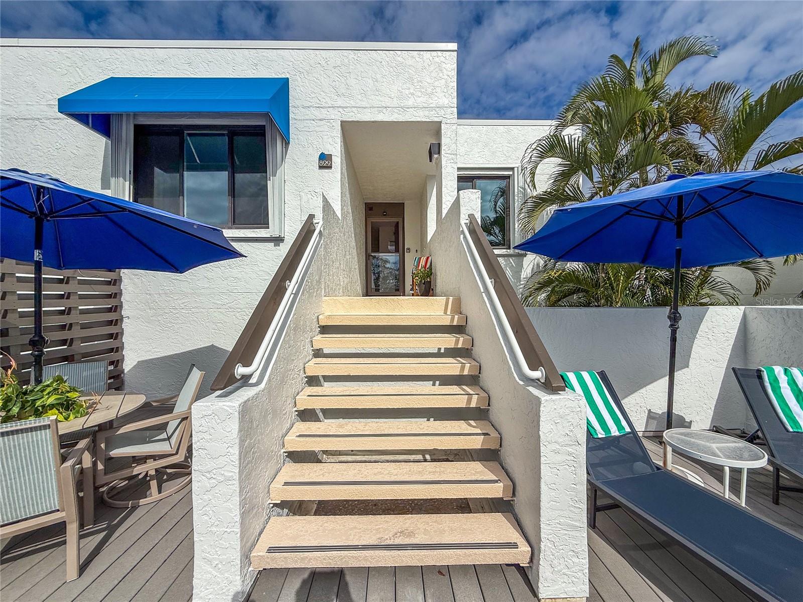 Image 4 of 58 For 829 Bayport Way 829