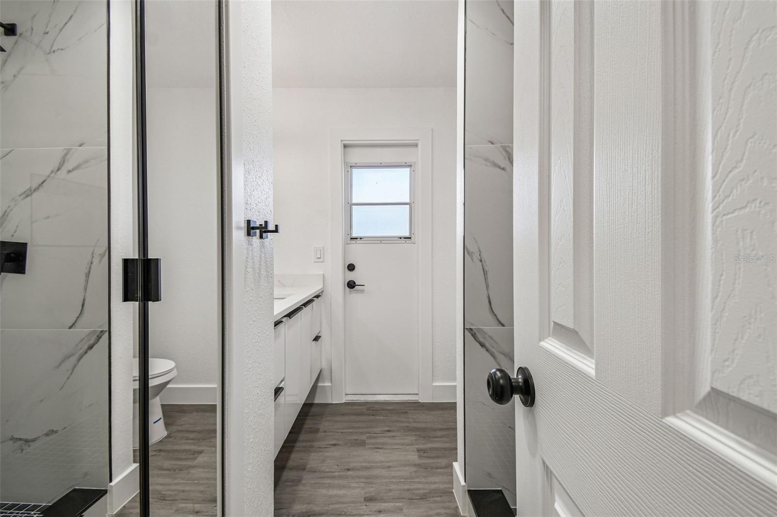 Image 32 of 86 For 10609 Out Island Drive