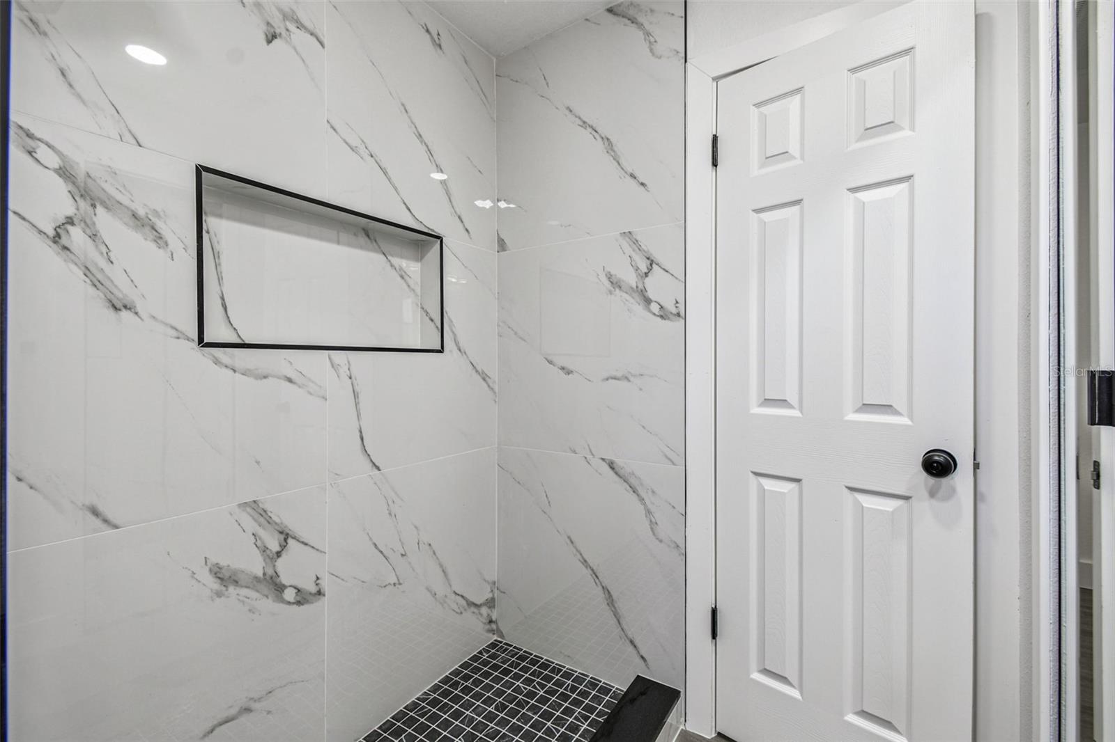 Image 34 of 86 For 10609 Out Island Drive