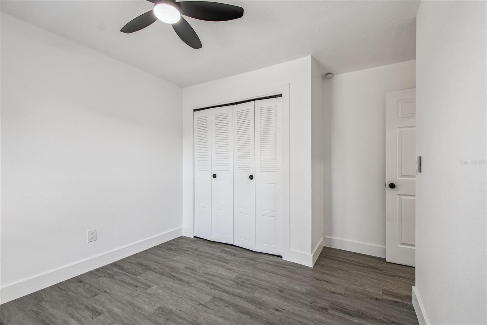 Image 38 of 86 For 10609 Out Island Drive