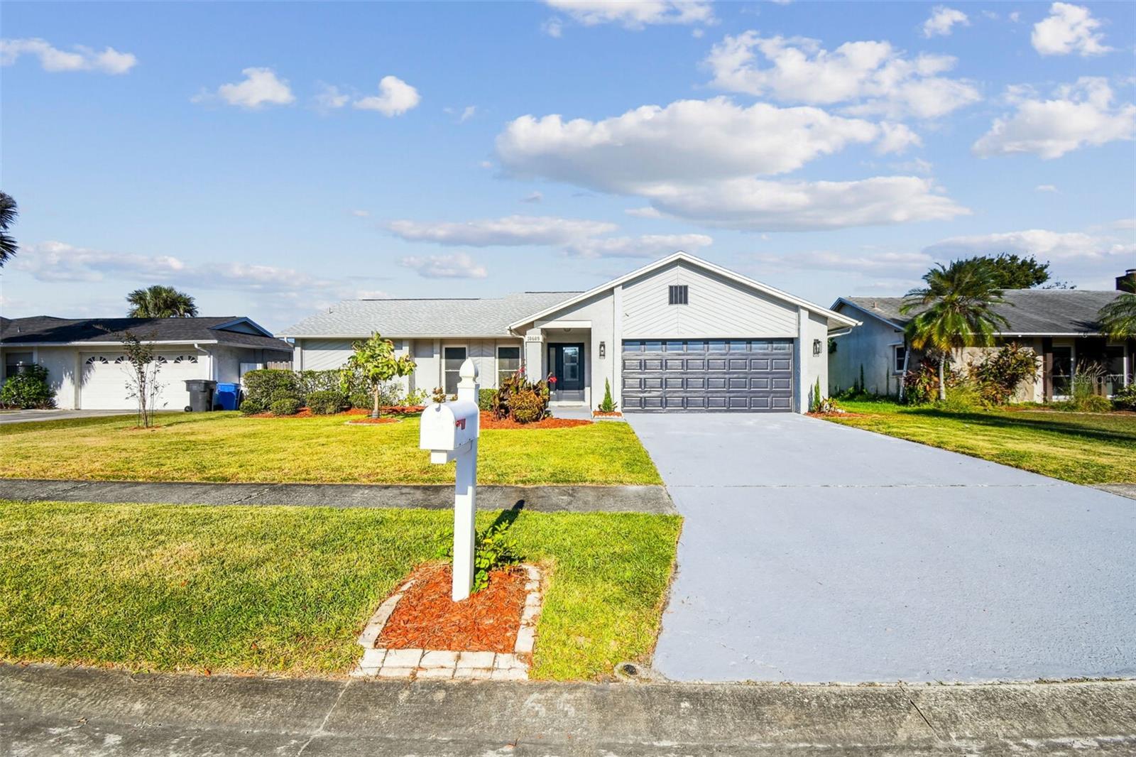 Image 4 of 86 For 10609 Out Island Drive