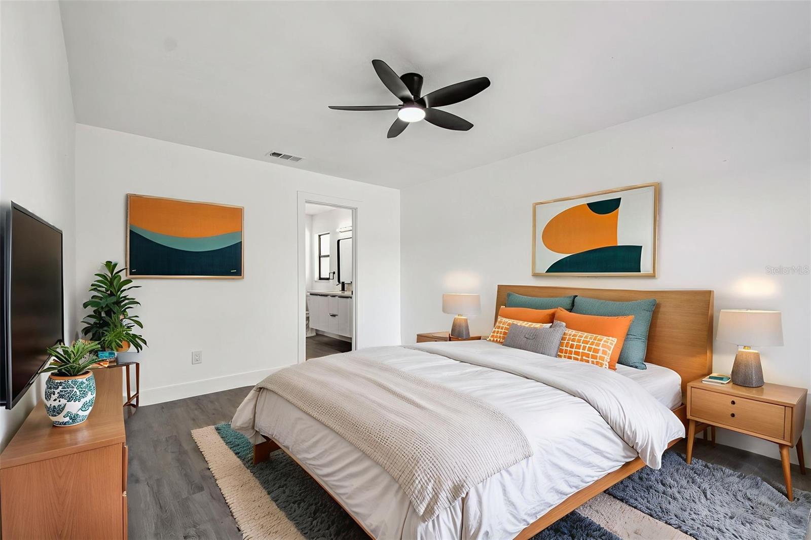 Image 47 of 86 For 10609 Out Island Drive