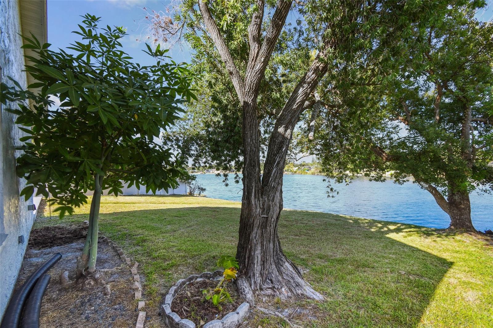 Image 59 of 86 For 10609 Out Island Drive