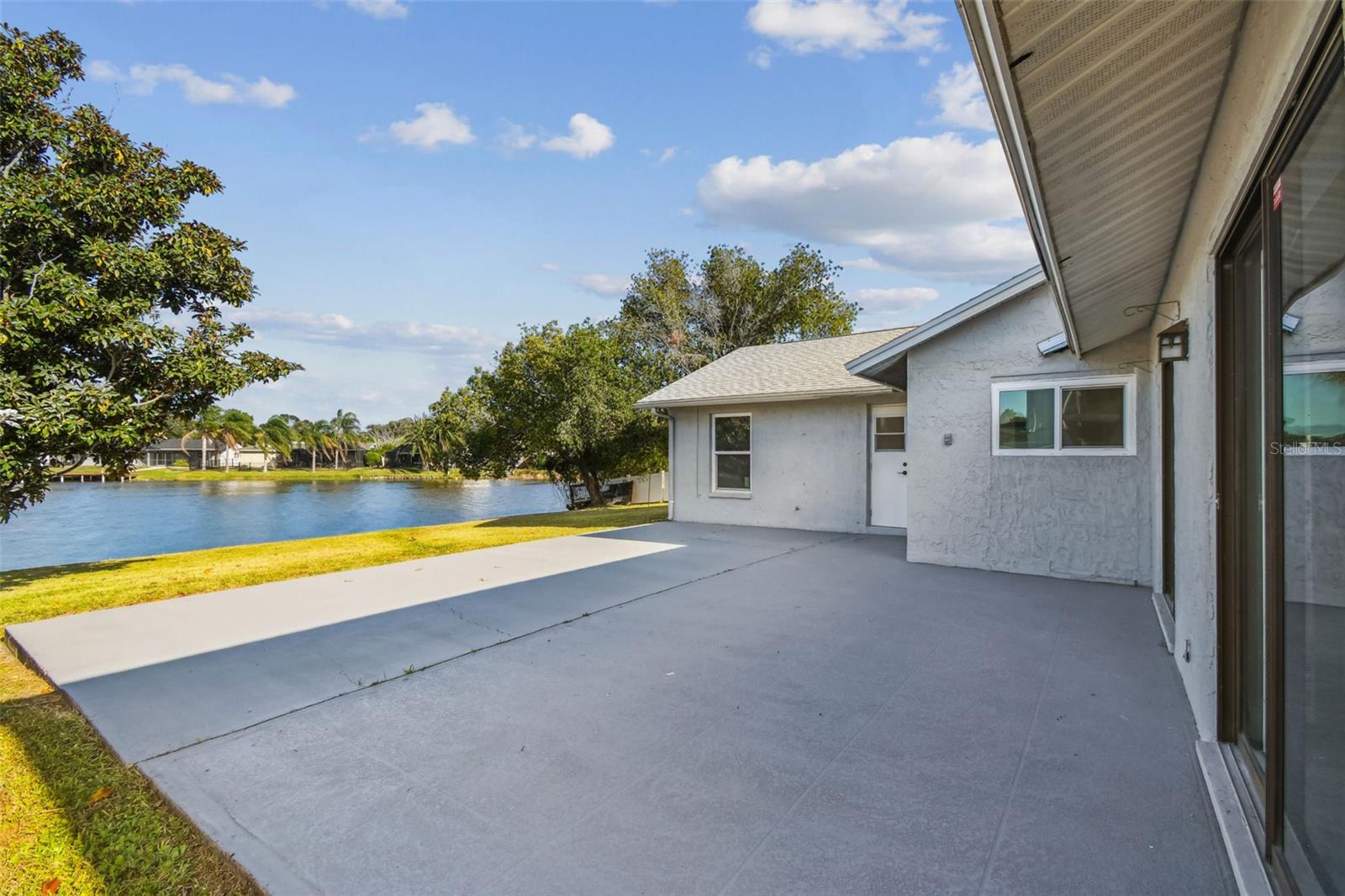 Image 67 of 86 For 10609 Out Island Drive