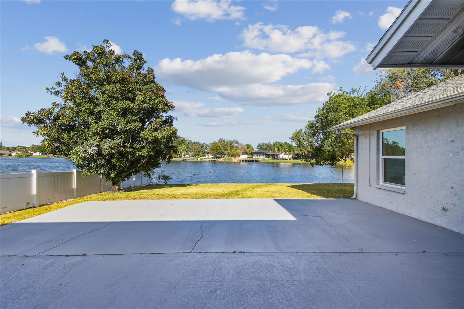 Image 68 of 86 For 10609 Out Island Drive