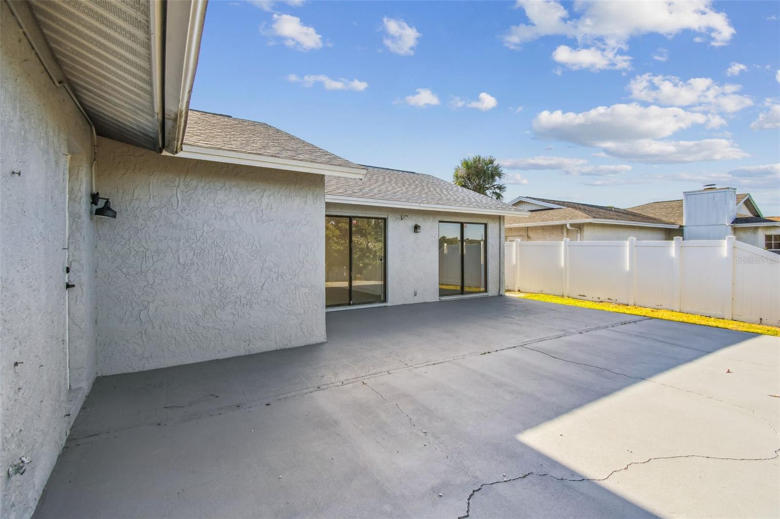 Image 69 of 86 For 10609 Out Island Drive