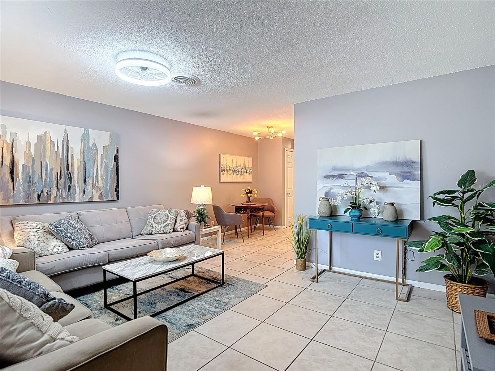 Image 6 of 23 For 137 Jefferson Circle N