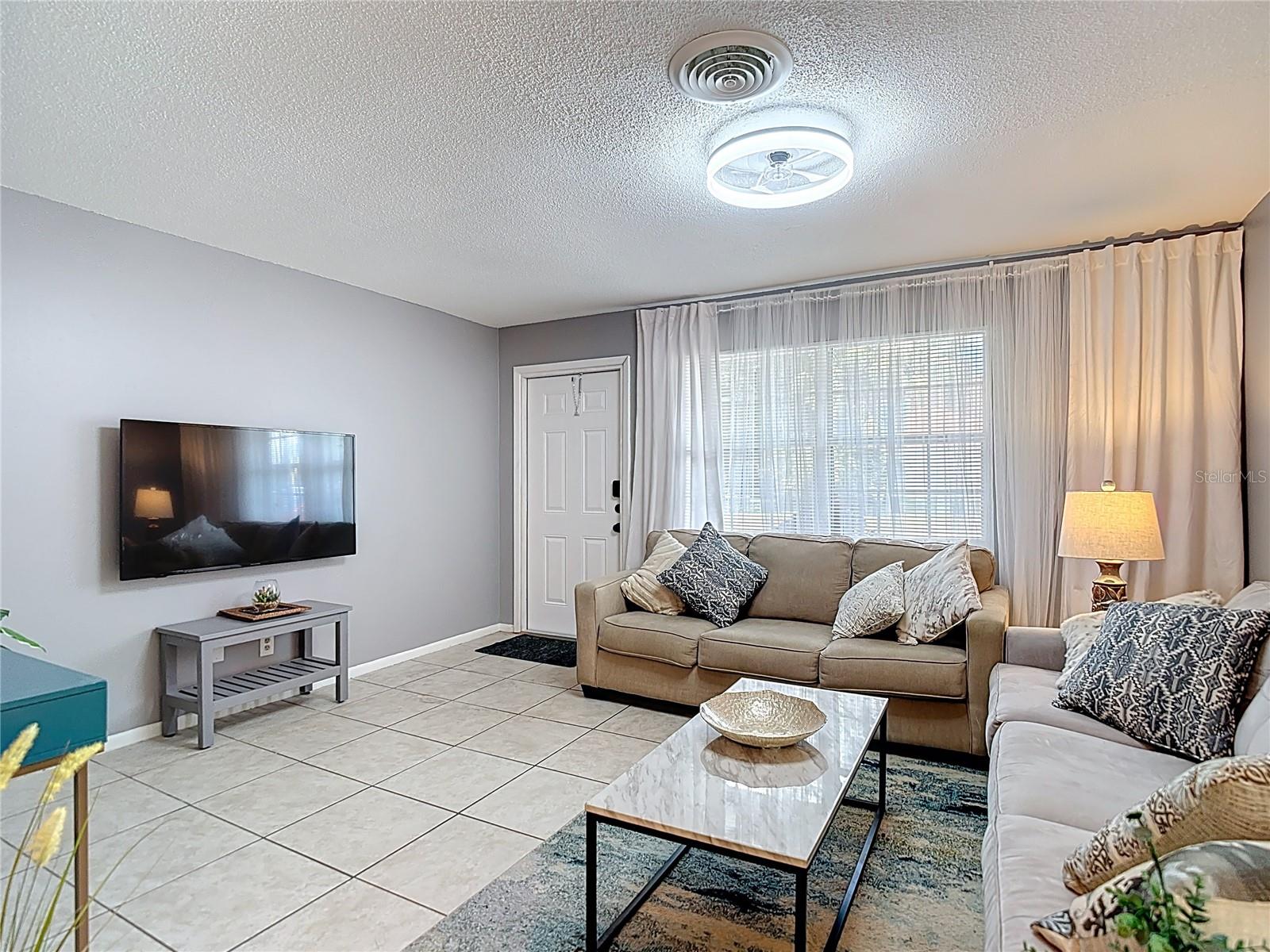 Image 8 of 23 For 137 Jefferson Circle N