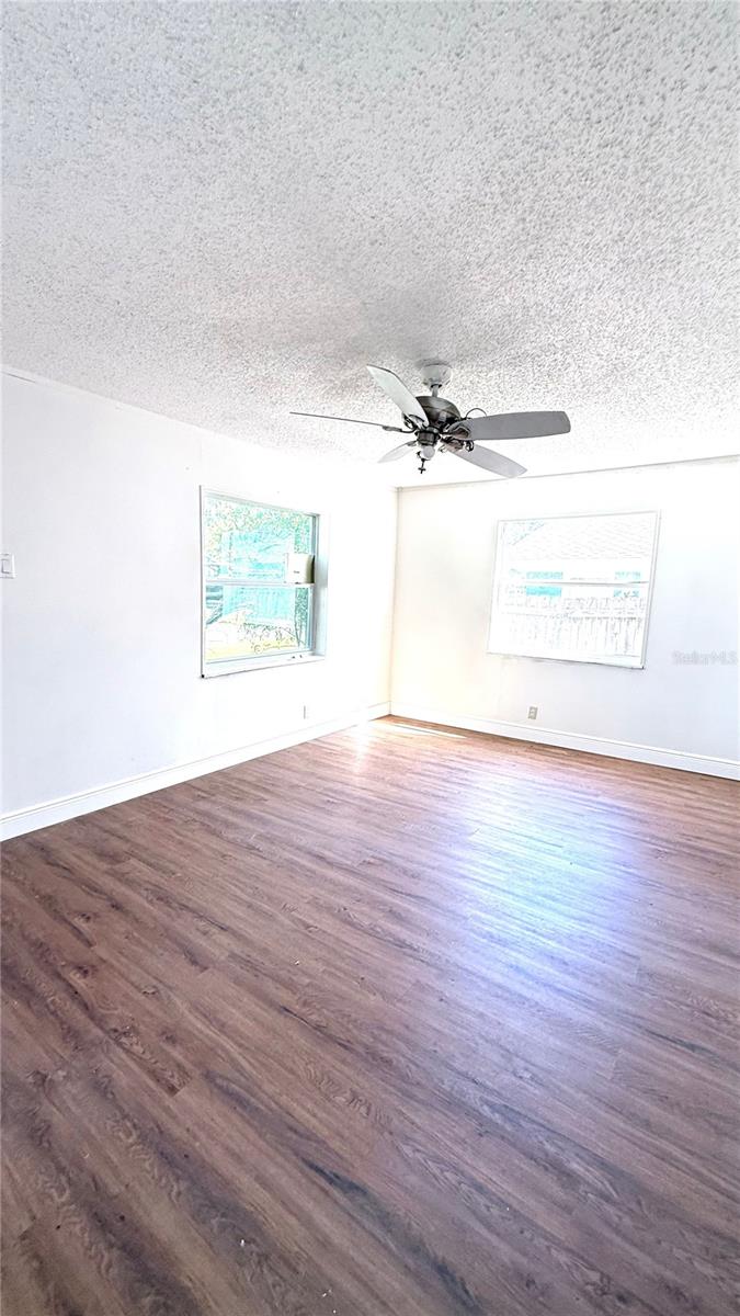 Image 4 of 16 For 4170 55th Avenue N