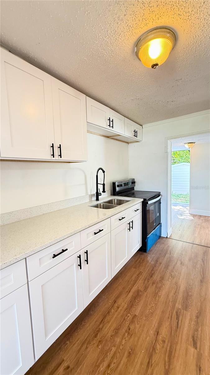 Image 6 of 16 For 4170 55th Avenue N