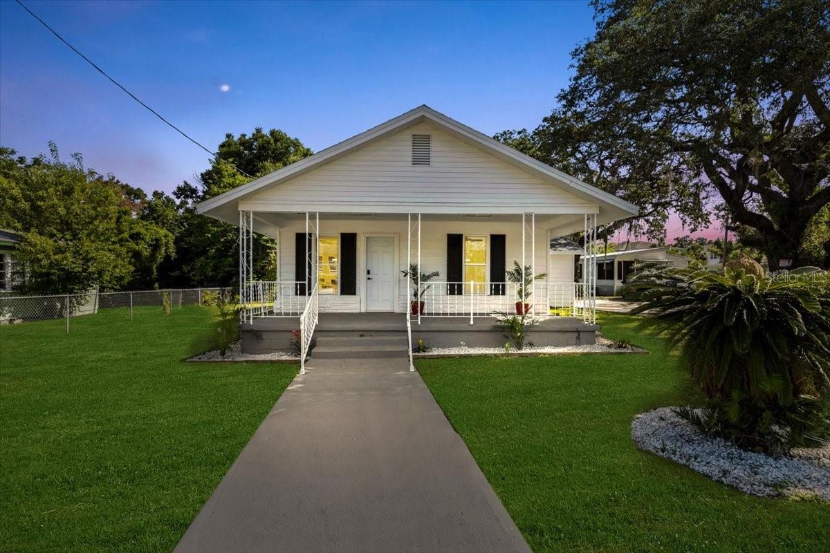 Image 20 of 21 For 4112 Ellicott Street