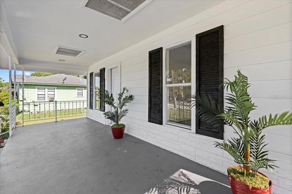 Image 3 of 21 For 4112 Ellicott Street