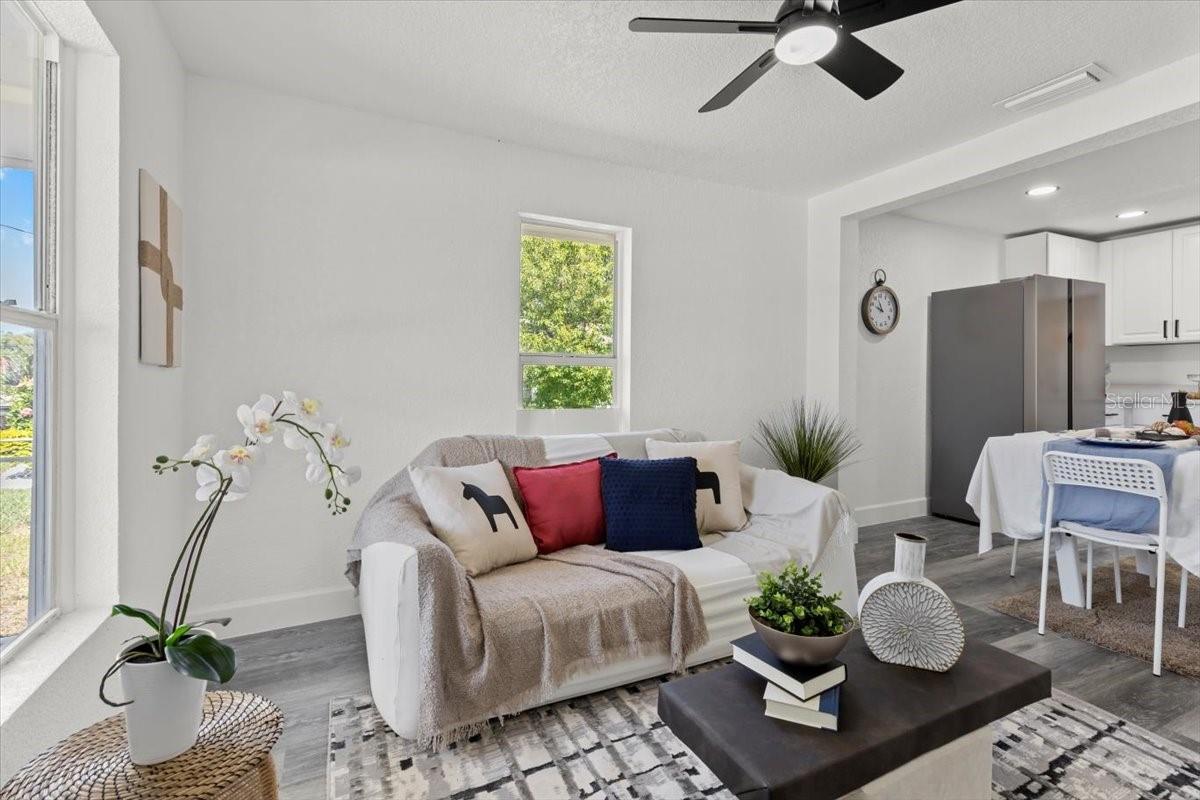 Image 4 of 21 For 4112 Ellicott Street