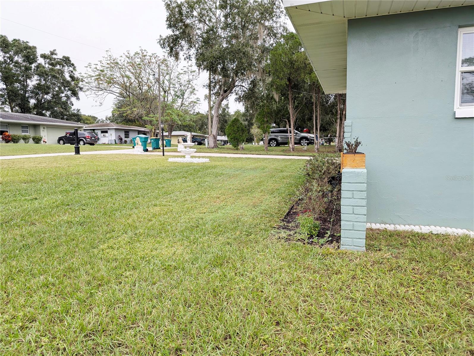 Image 32 of 38 For 618 Bell Avenue