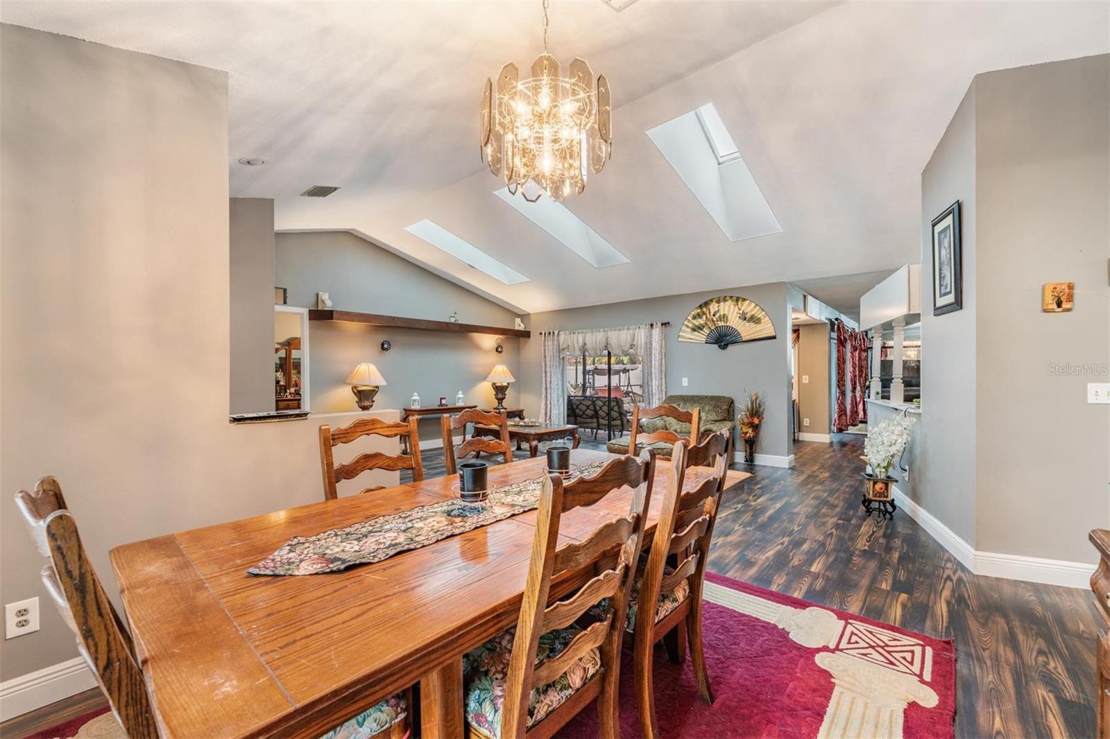 Image 12 of 39 For 1612 Carter Oaks Drive