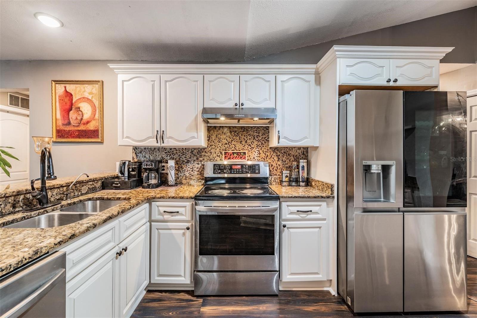 Image 16 of 39 For 1612 Carter Oaks Drive