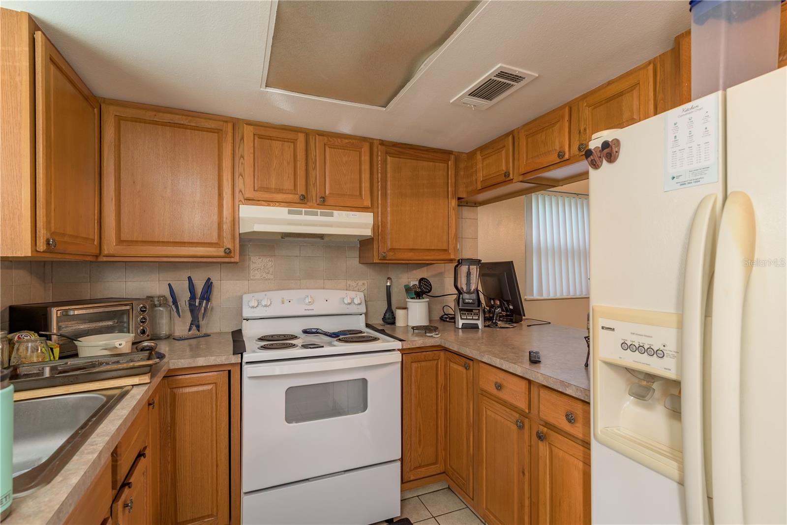 Image 12 of 58 For 2725 Belle Haven Drive