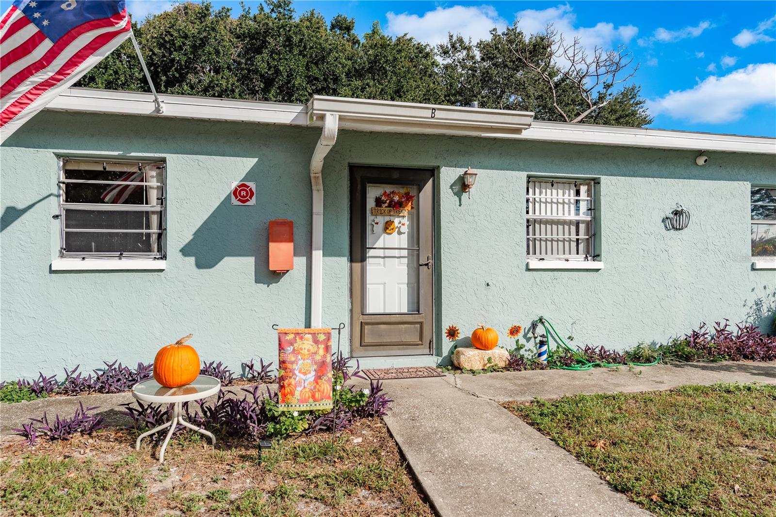 Image 21 of 58 For 2725 Belle Haven Drive