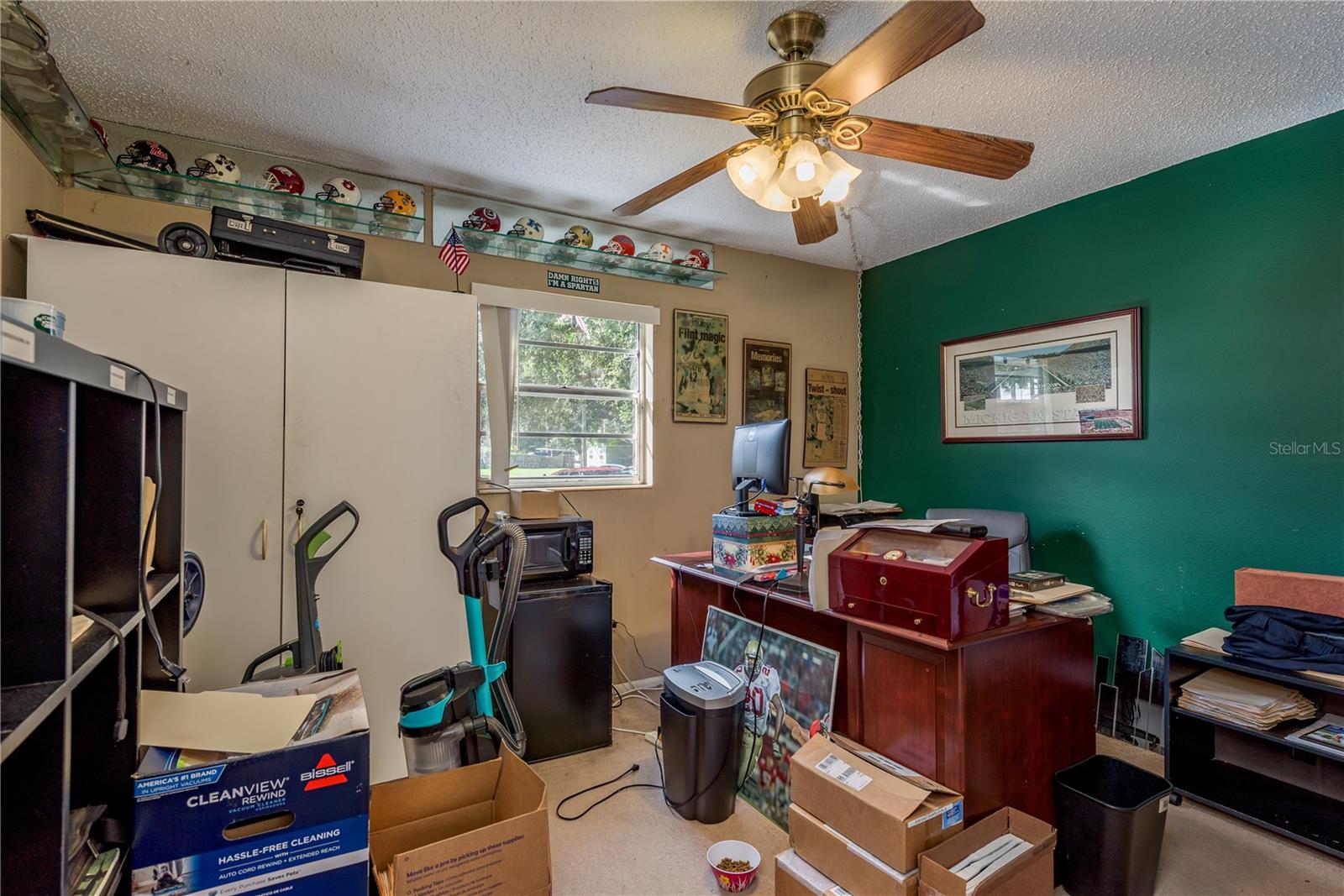 Image 27 of 58 For 2725 Belle Haven Drive