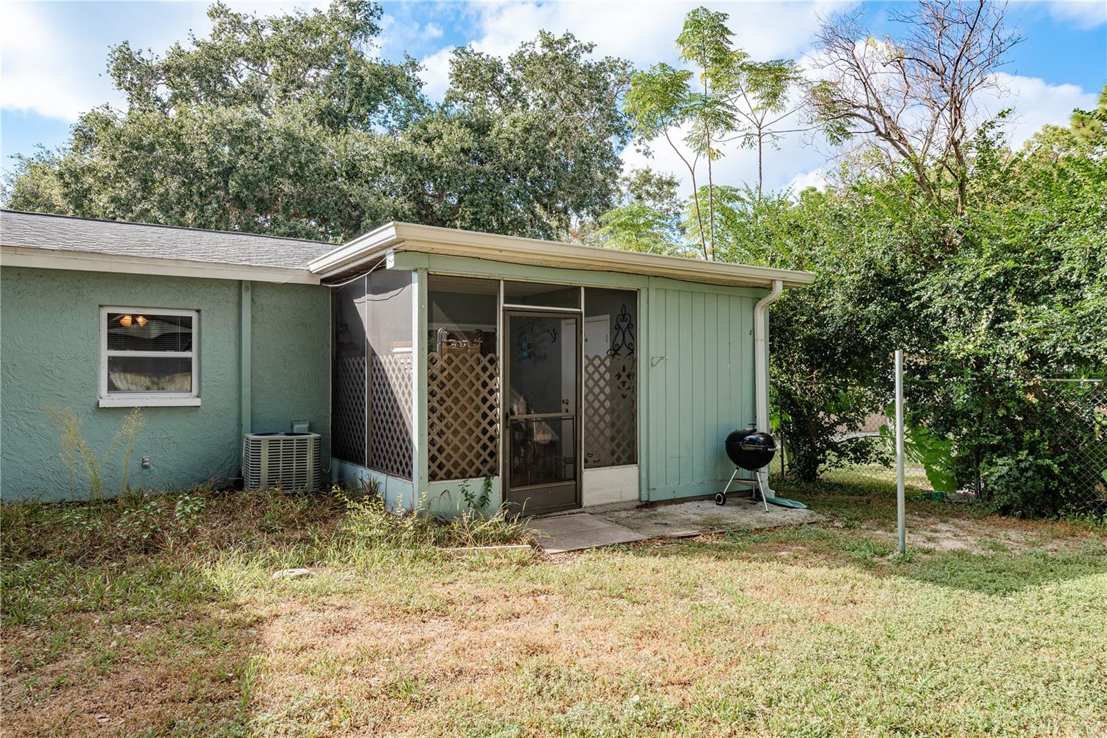 Image 50 of 58 For 2725 Belle Haven Drive