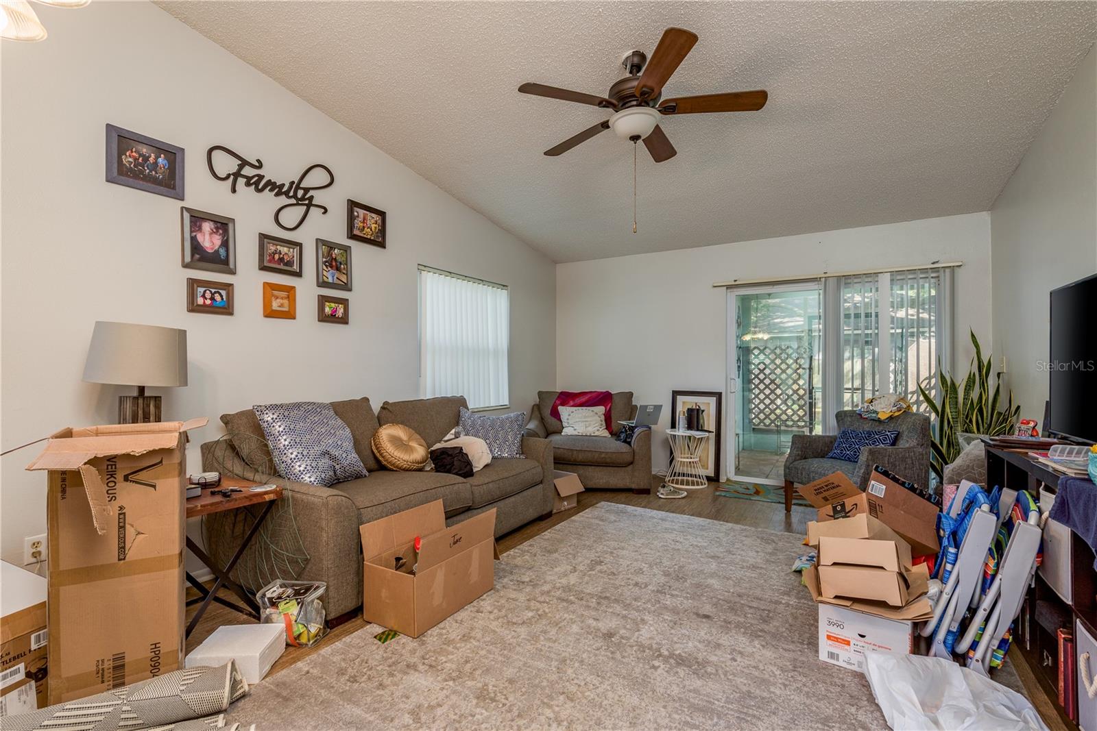 Image 6 of 58 For 2725 Belle Haven Drive