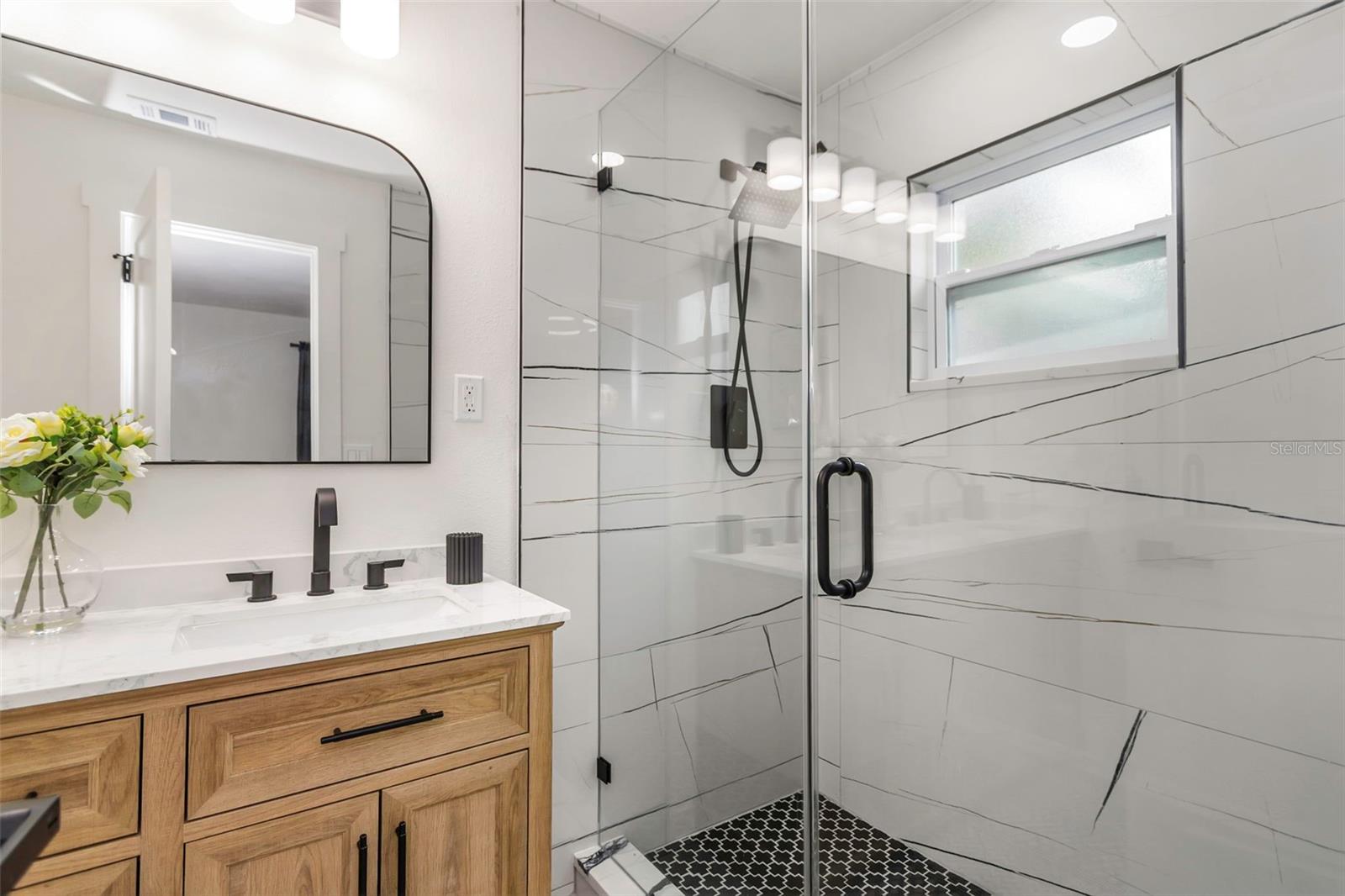 Image 16 of 31 For 1854 Elaine Drive