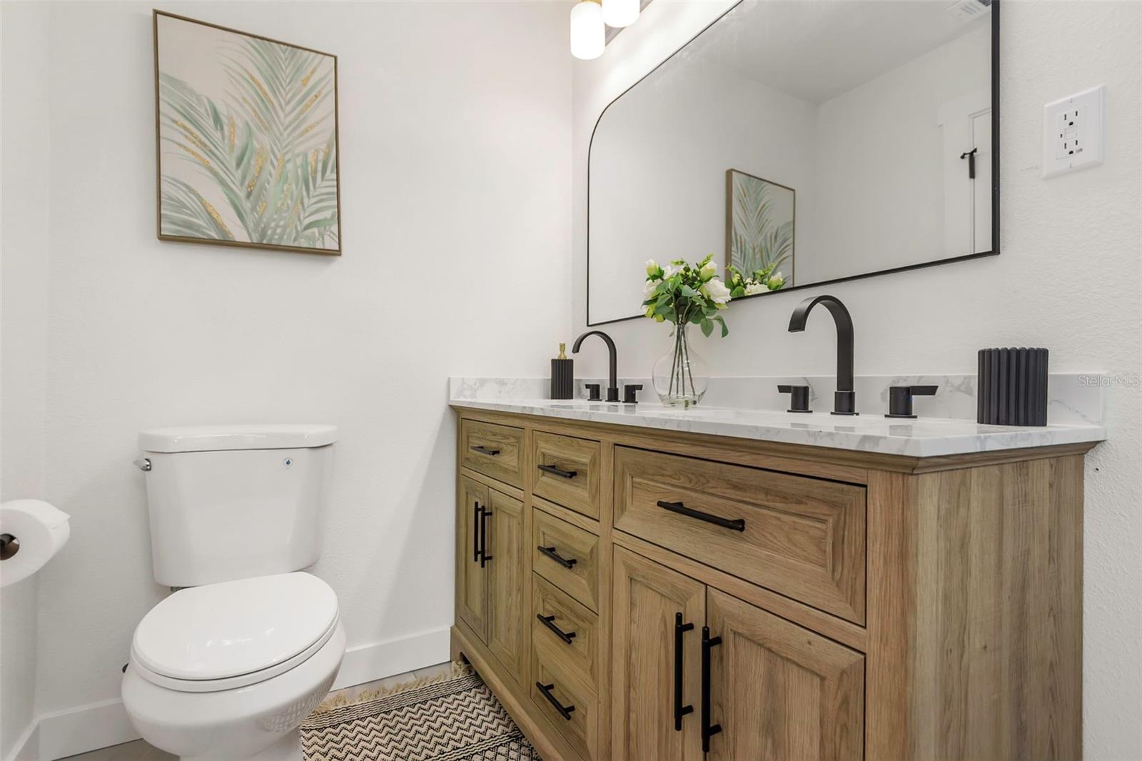 Image 17 of 31 For 1854 Elaine Drive