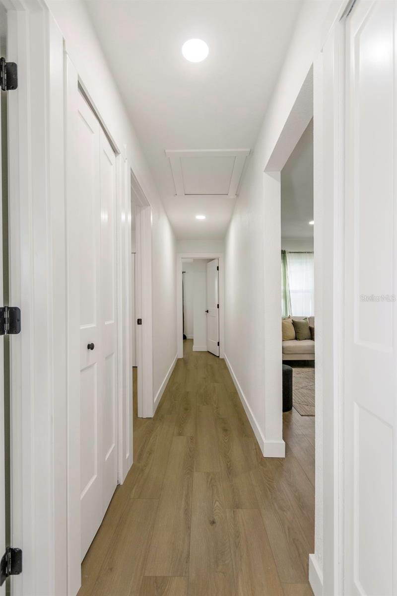 Image 26 of 31 For 1854 Elaine Drive