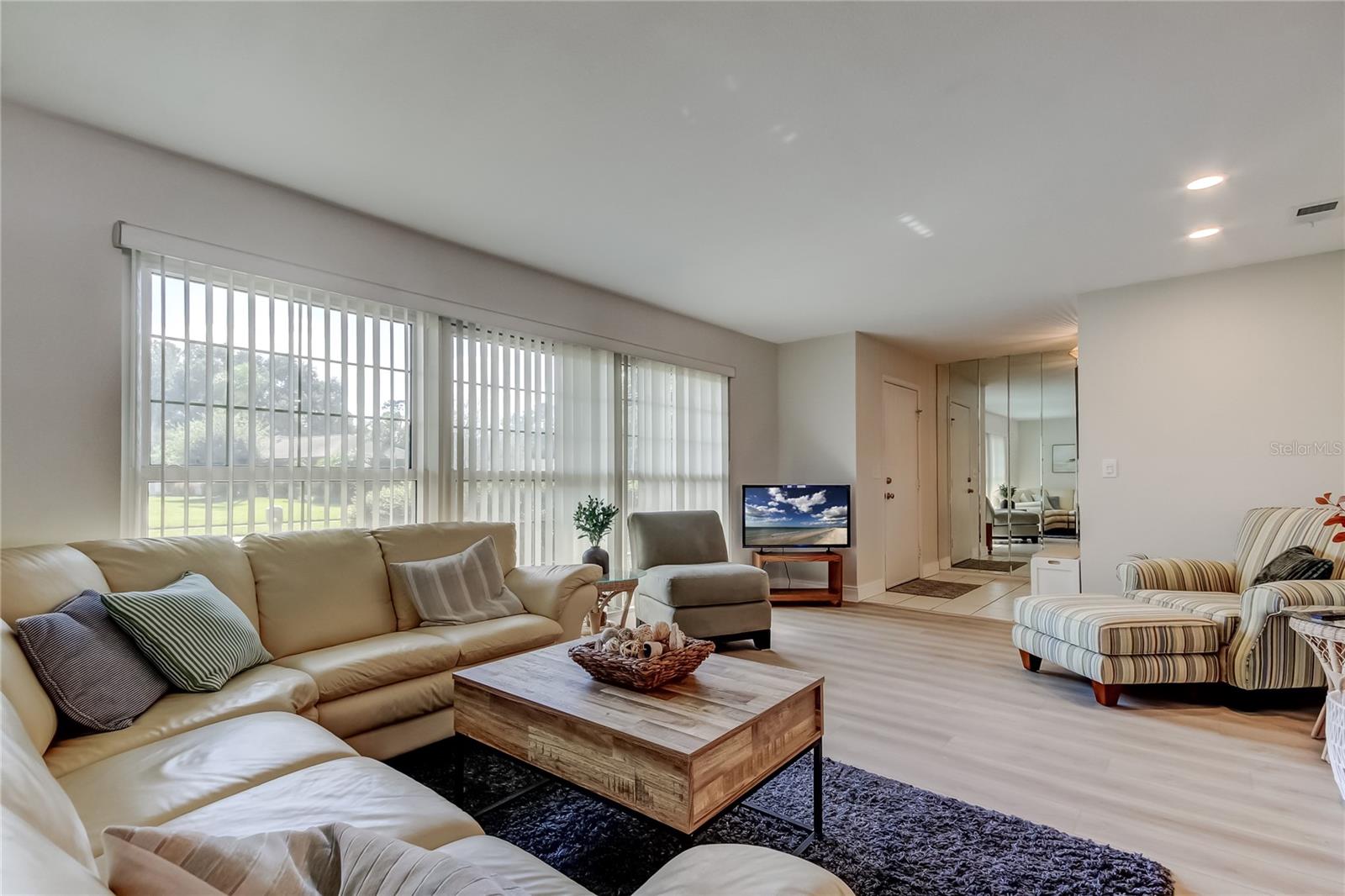 Image 8 of 22 For 2652 Concorde Court