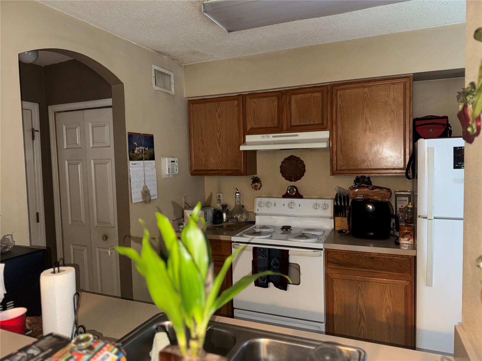 Image 14 of 15 For 7313 Bank Drive