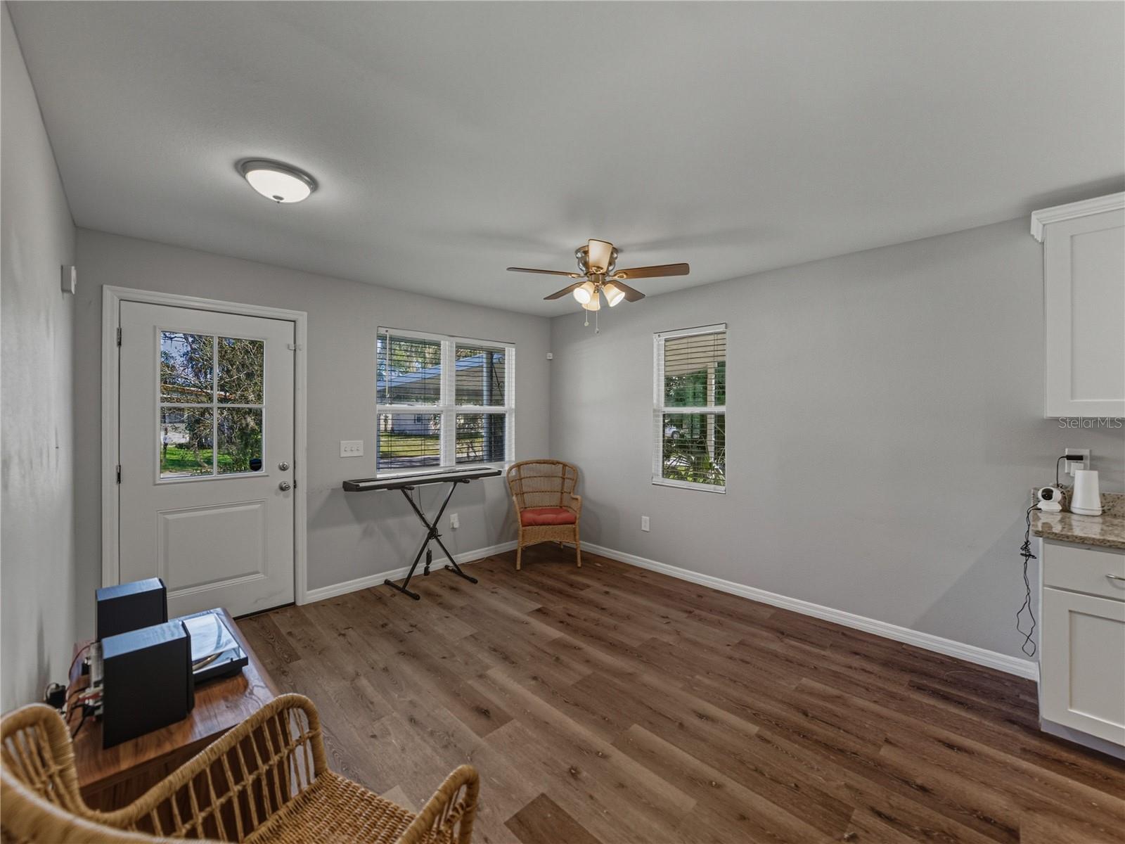 Image 10 of 30 For 37150 Belford Court