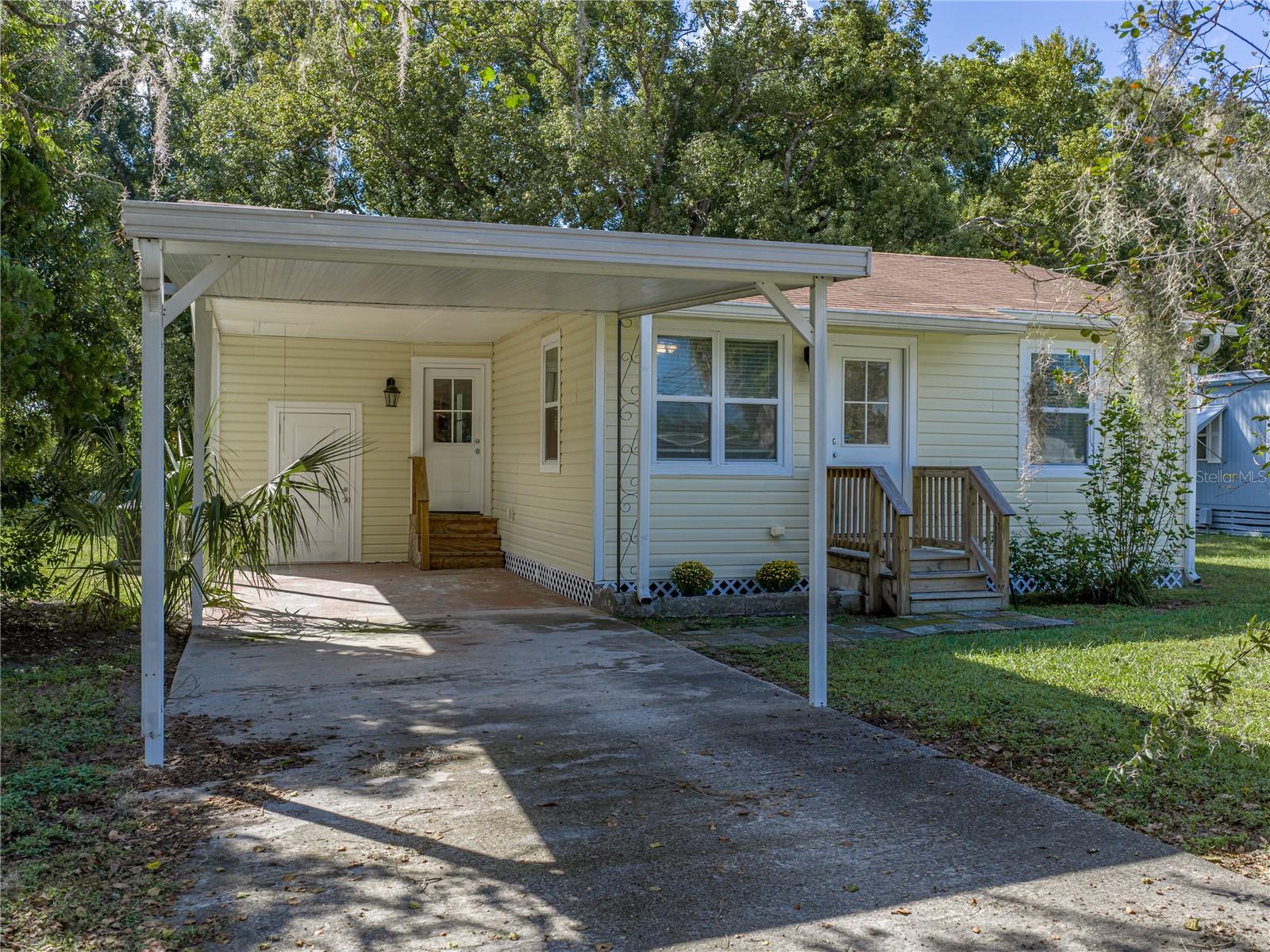 Image 6 of 30 For 37150 Belford Court