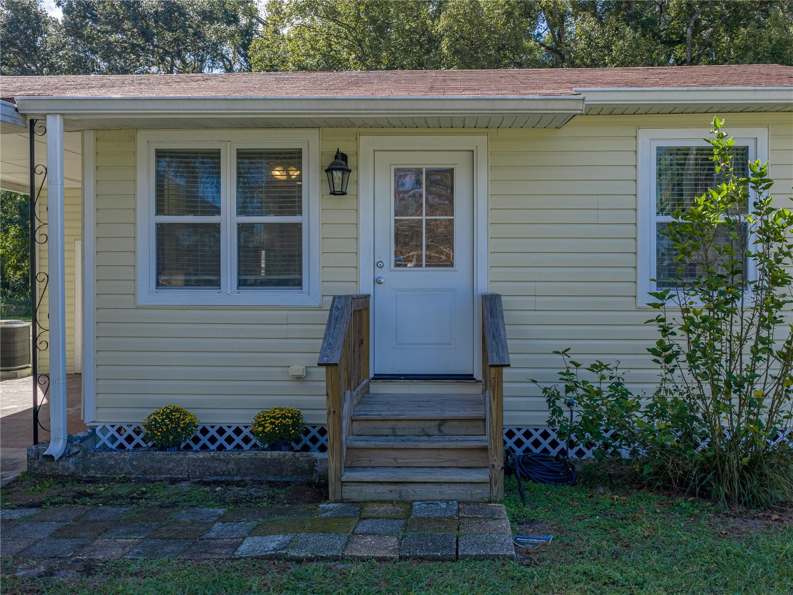 Image 8 of 30 For 37150 Belford Court