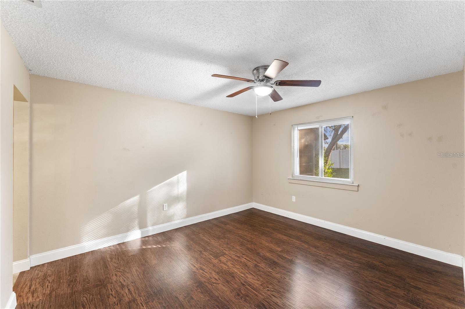 Image 12 of 30 For 2928 Bancroft Cir Circle E E