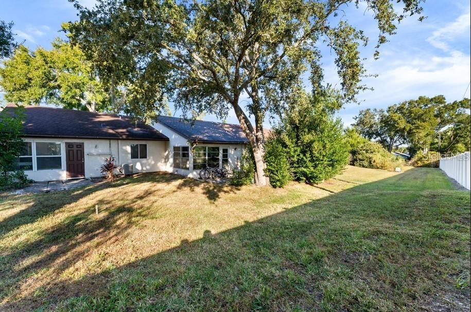 Image 26 of 30 For 2928 Bancroft Cir Circle E E