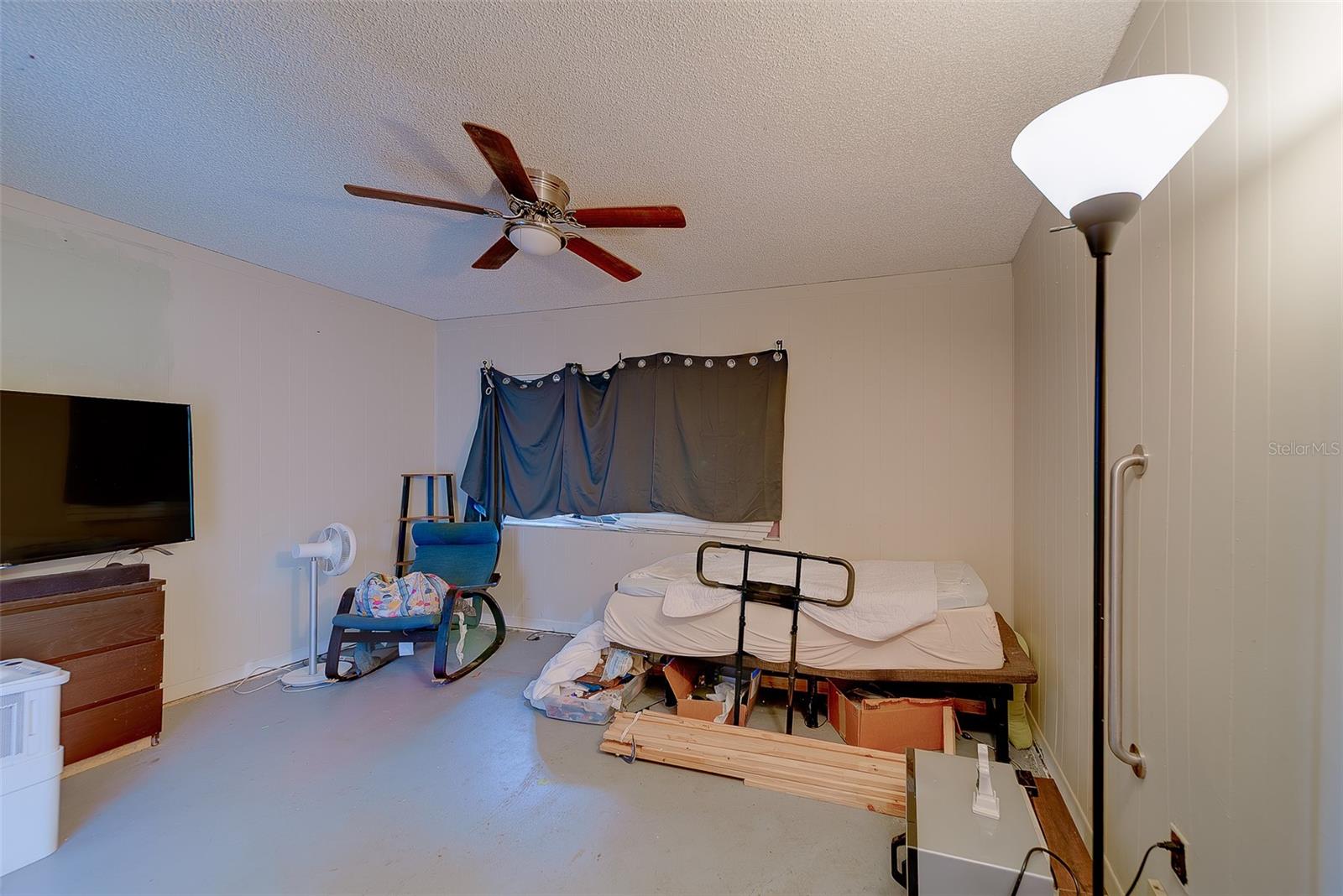 Image 21 of 40 For 7833 Bristol Court