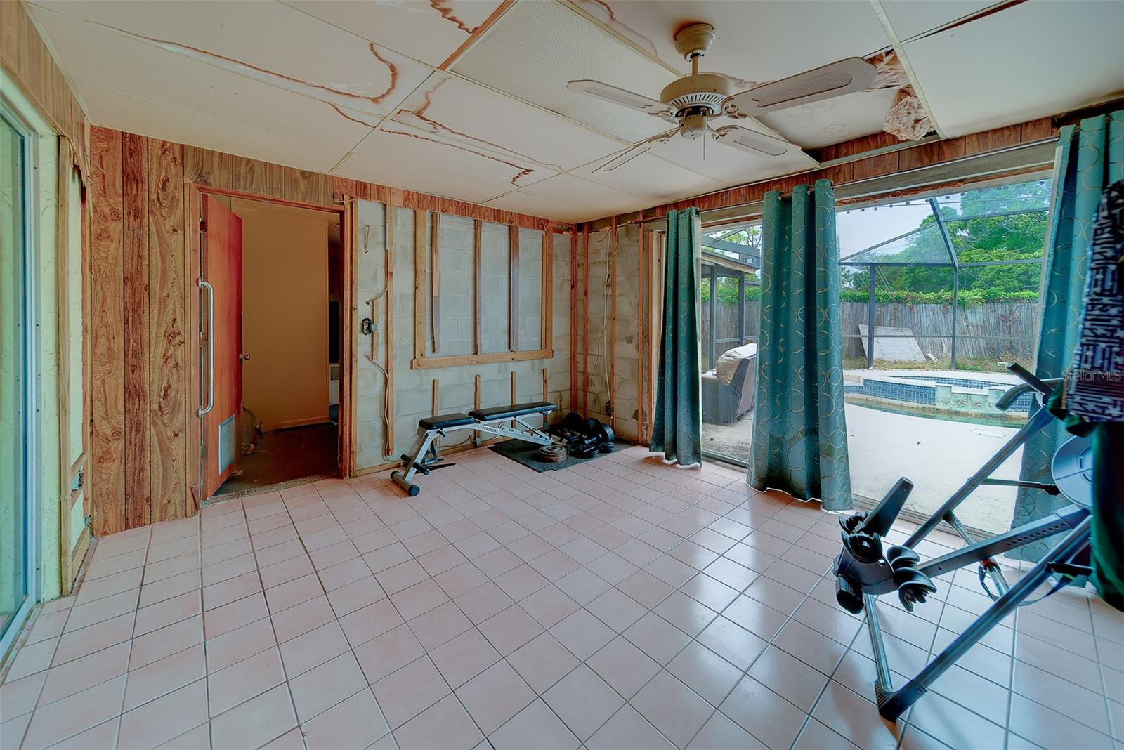 Image 24 of 40 For 7833 Bristol Court