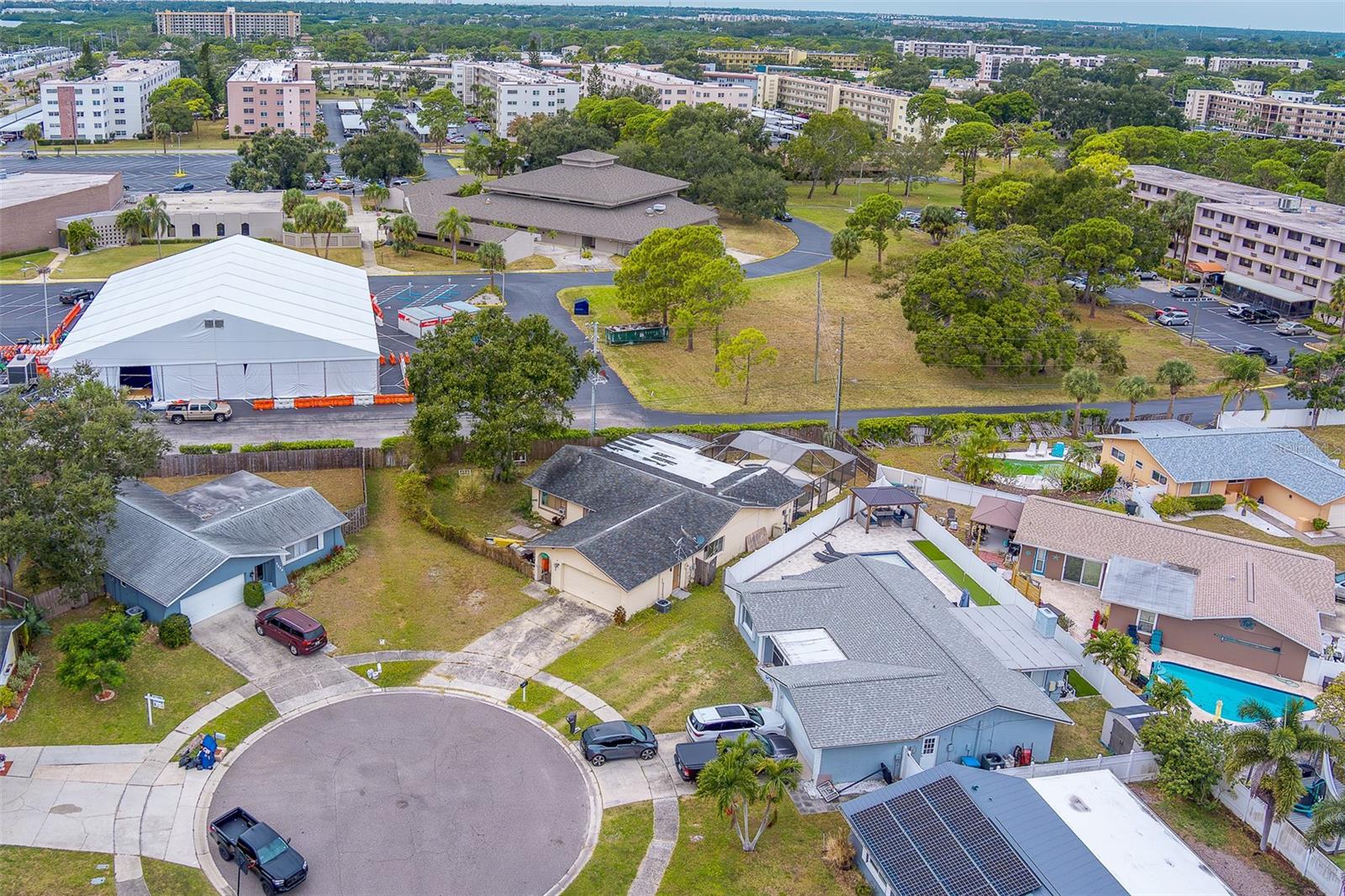 Image 33 of 40 For 7833 Bristol Court