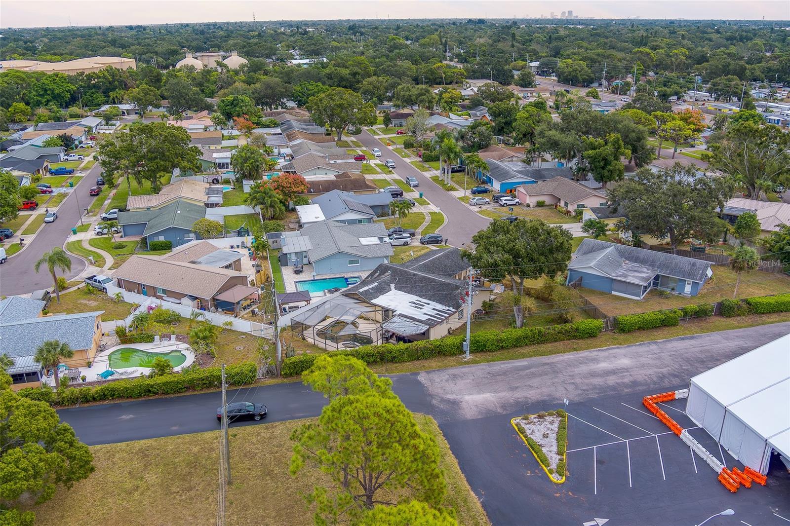 Image 36 of 40 For 7833 Bristol Court